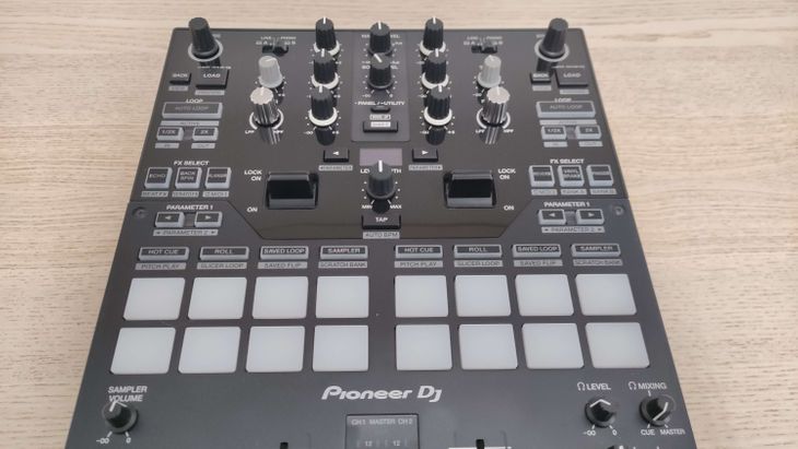 Pioneer DJ DJM-S7 - Image3