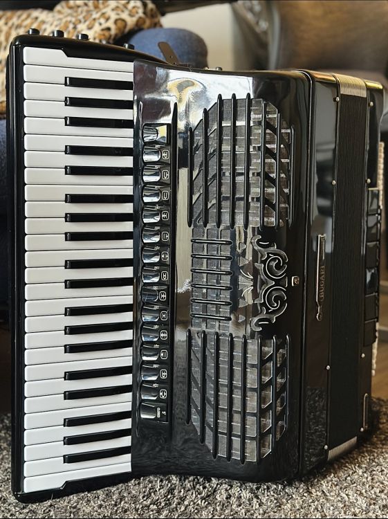 Akkordeon "Bugari Bayan 2 R" / 120Bass/ Converter - Imagen por defecto