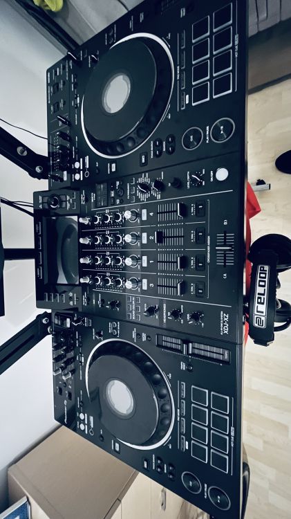 Pioneer XDJ XZ.Como nueva. No llega a los 2 años. - Imagen6