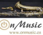 Saxophone ténor Conn 10M en parfait état.
 - Image