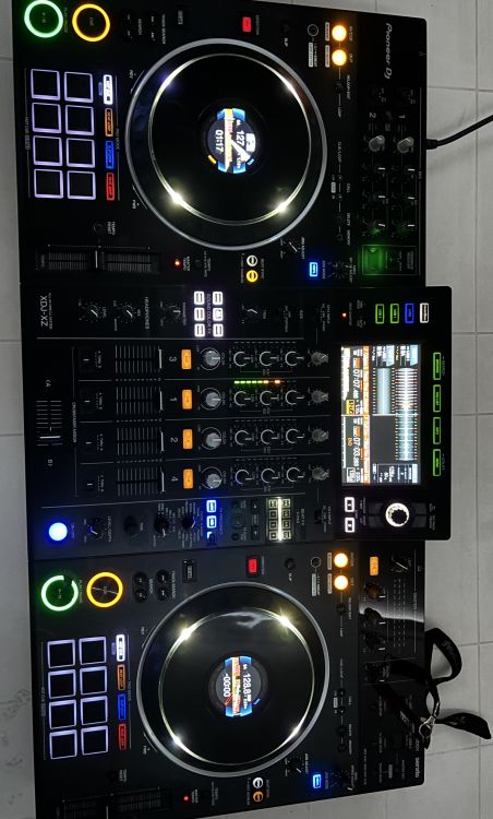 Pioneer XDJ-XZ - Immagine3