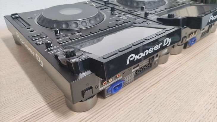 2x Pioneer DJ CDJ-3000 - Imagen4