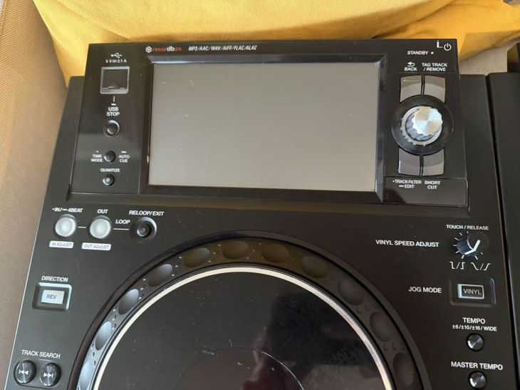 a pair of pioneer xdj 1000 mk2 - Image3