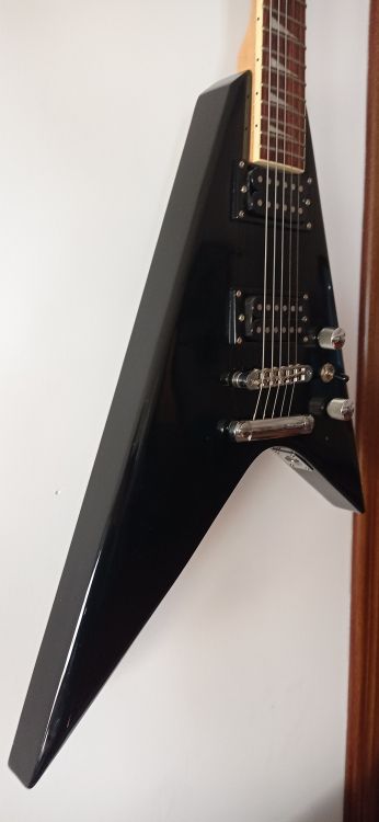 Guitarra eléctrica Harley Benton tipo Jackson - Imagen2