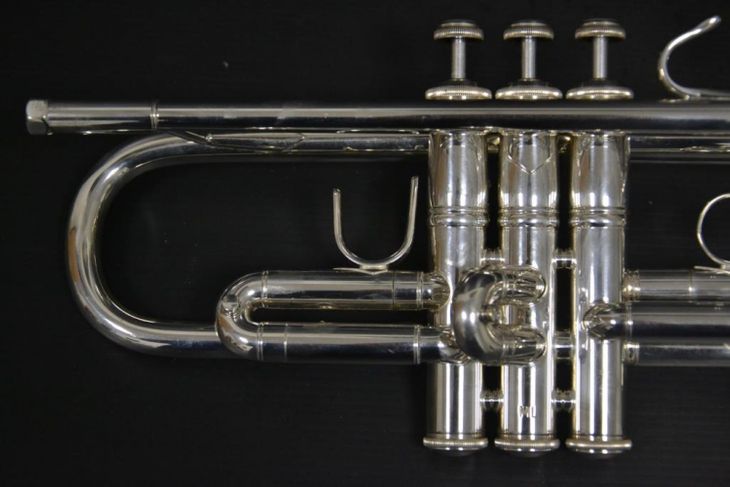 Trompeta Bach Stradivarius pabellón 72 plateada co - Immagine3