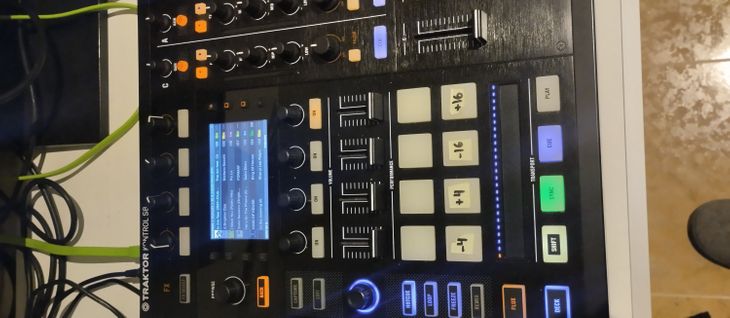 Traktor S8 - Image3