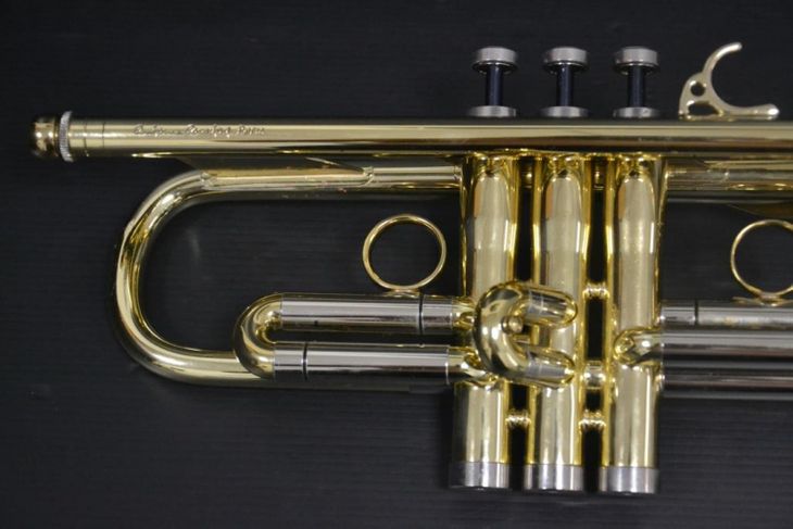 Trompeta Sib Courtois Evolution III Lacada - Image3