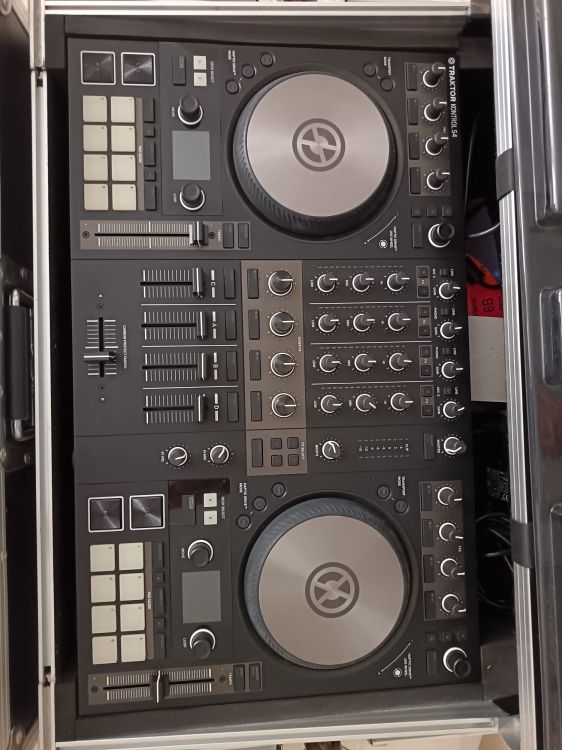 Se vende Taktor S4 Mk3 con Decksaver y CAJA - Image2
