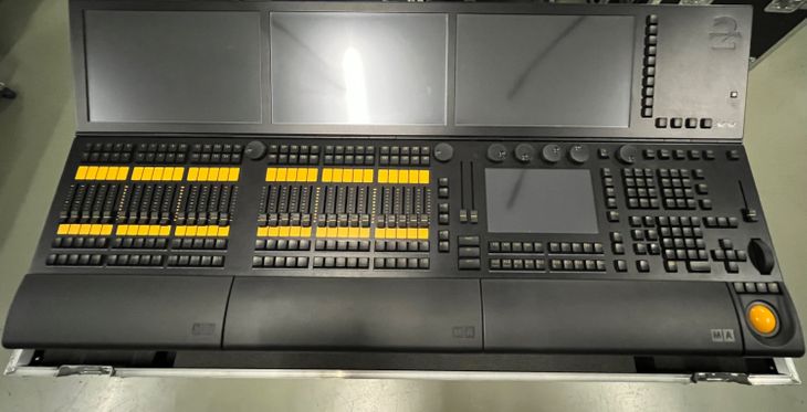 MA Lighting GRAND MA2 FULL SIZE + RAM UPGRADE - Imagen por defecto