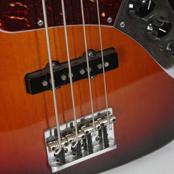 Fender American Standard Jazz Bass - Immagine4