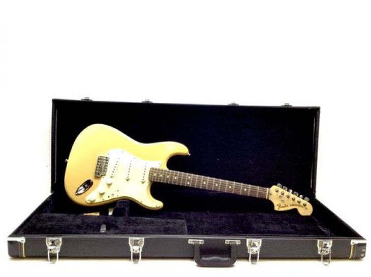 Fender Statocaster - Image principale de l'annonce