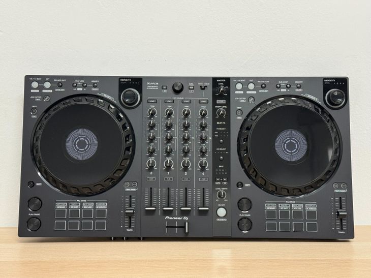 Pioneer DJ DDJ-FLX6 - Imagen por defecto