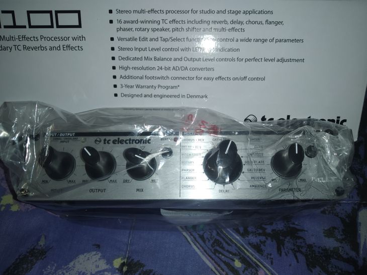 TC electronic M100 Stereo multi-effects processor - Image2