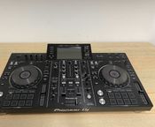 Pioneer DJ XDJ-RX2
 - Bild