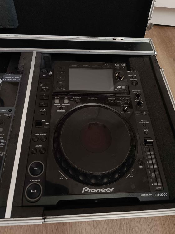 PIONEER 2x CDJ2000, 1x DJM800, 1x Flight Case - Imagen4