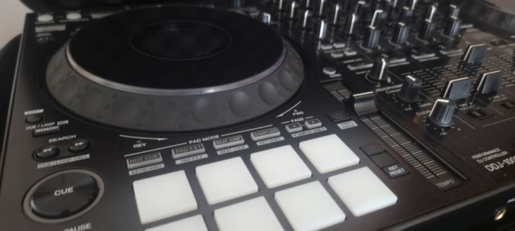 PIONEER DDJ 1000 - Imagen4