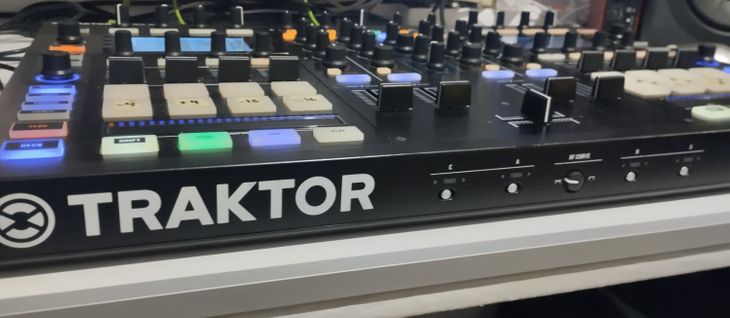 Traktor S8 - Image5