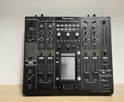 Pioneer DJM 2000 Nexus - Imagen