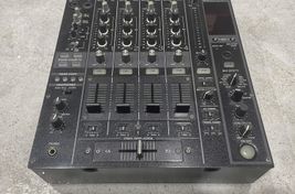 Pioneer DJM-800 + Flightcase - Image