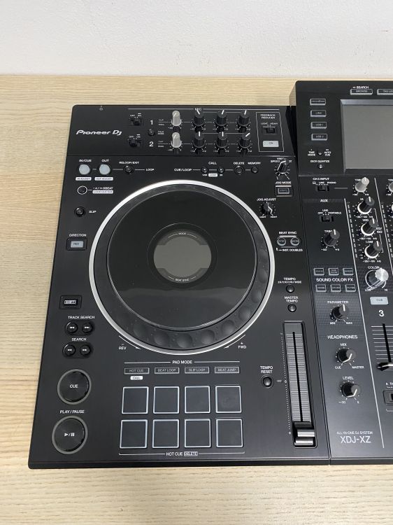Pioneer DJ XDJ-XZ - Image2