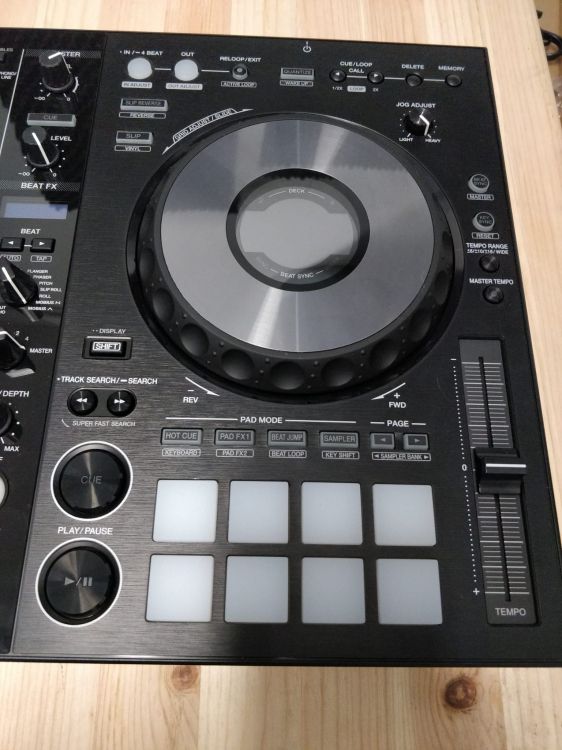Pioneer DJ DDJ-800 - Bild4
