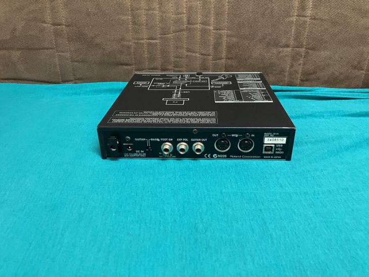 ROLAND GI 20 - Image2