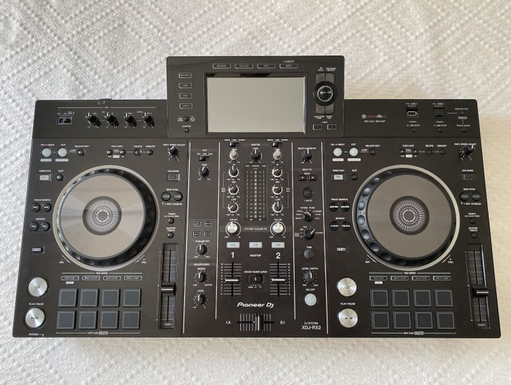 Pioneer DJ XDJ-RX2 Revisada - Imagen por defecto