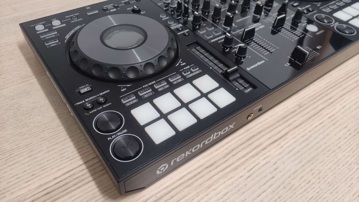 Pioneer DJ DDJ-800 - Bild2