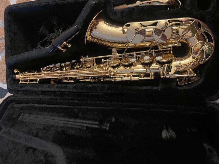 Vendo Saxofón Yamaha YAS-275 - Imagen por defecto