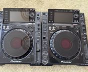 a pair of cdj 2000 - Imagen