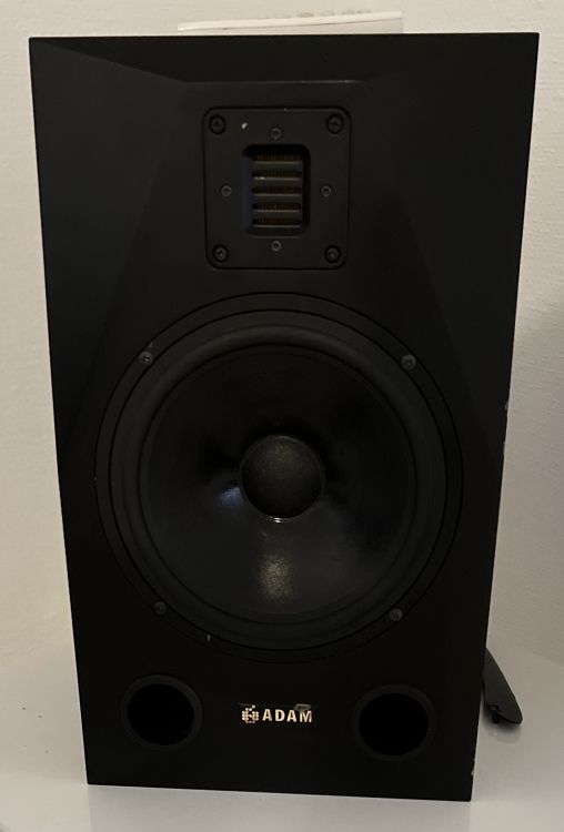 Pareja de Monitores de estudio Adam Audio P22A - Imagen por defecto