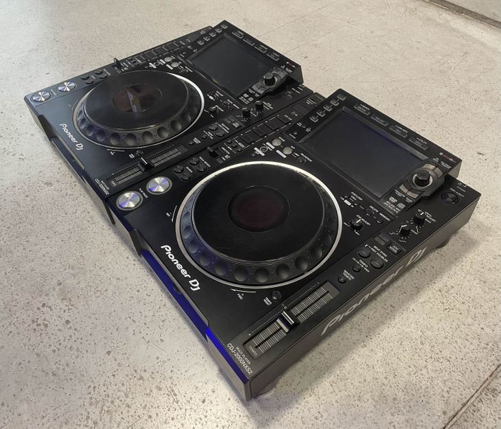 2X Pioneer DJ CDJ 2000 NXS2 - Image2