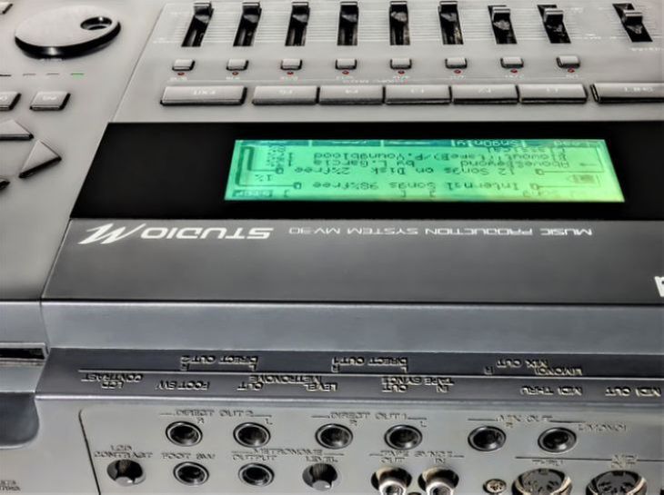 STUDIO ROLAND MV30: SISTEMA DE PRODUCCIÓN MÚSICAL - Bild4