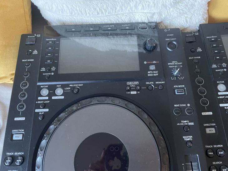 a pair of cdj 900 nexus - Immagine3