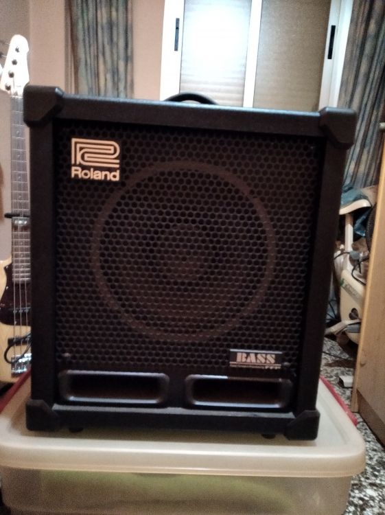 anplificador conbo para bajo roland cune 60w. - Imagen5