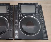 2x Pioneer DJ CDJ-2000 Nexus 2
 - Image