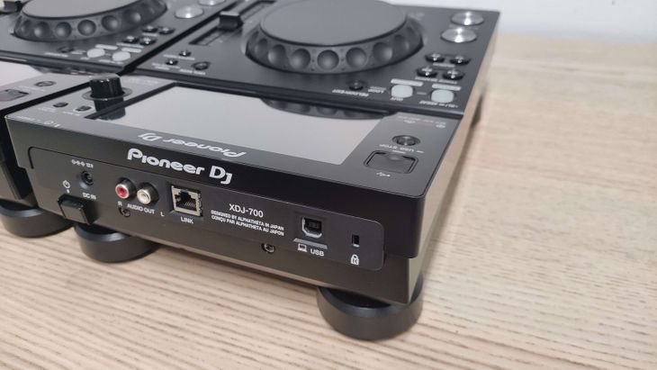 2x Pioneer XDJ-700 - Image6