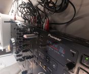 Paar Pioneer CDJ 350 + DJM 350 Mixer
 - Bild