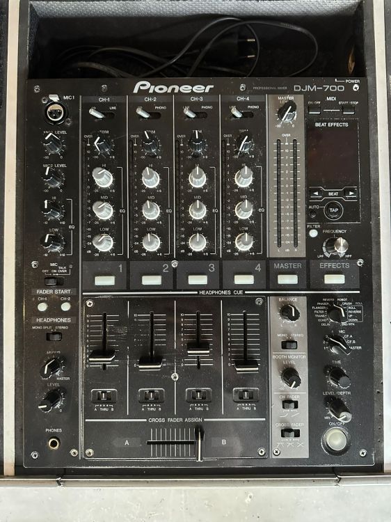 Pioneer DJM 700 + CDJ 350 - Bild3