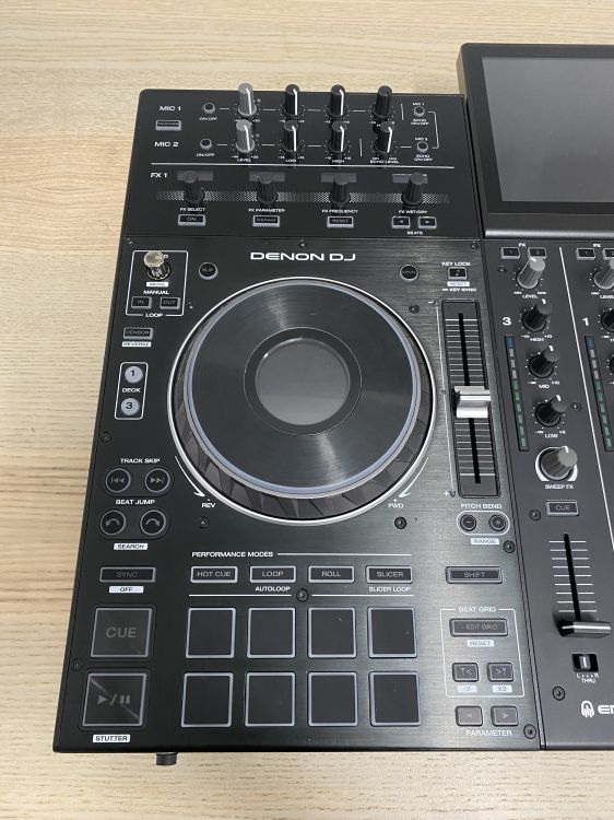 Denon DJ Prime 4 - Immagine4