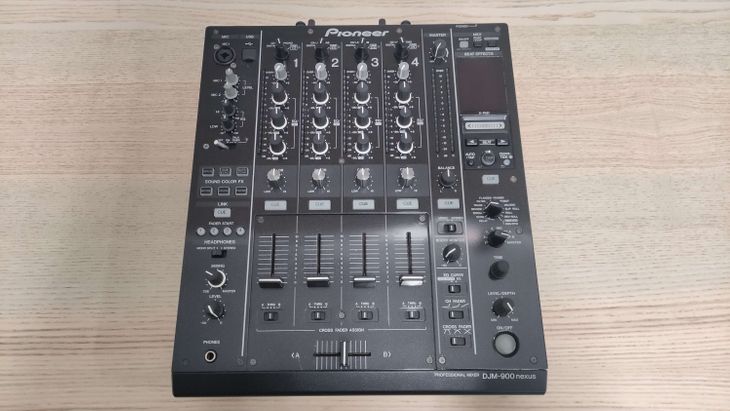 Pioneer DJM-900 Nexus - Imagen por defecto