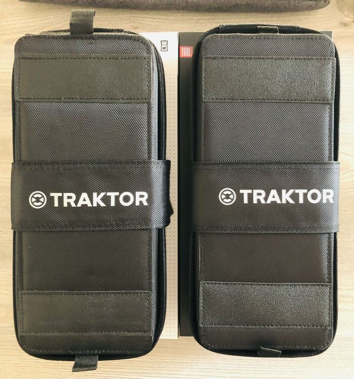 TRAKTOR KONTROL COMBO SETUP (F1 + X1MKII + BAGS) - Imagen5