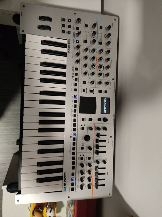 Roland gaia 2 - Imagen por defecto