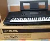 Yamaha PSR SX-900 Arranger Workstation keyboard - Imagen