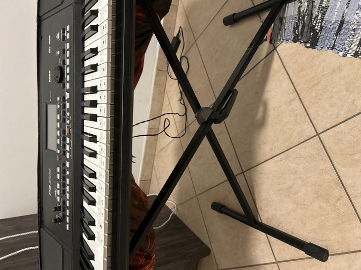 Vendo korg pa300 - Imagen4