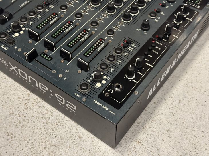 Allen and Heath Xone 92 - Imagen3