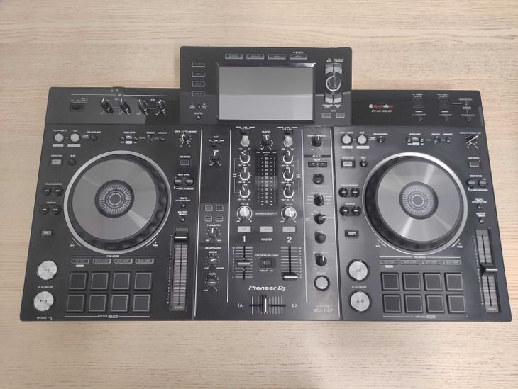 Pioneer DJ XDJ-RX2 - Imagen por defecto