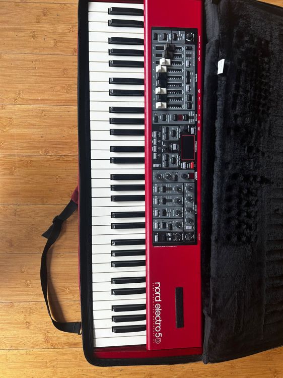 Nord Electro 5D - Image5