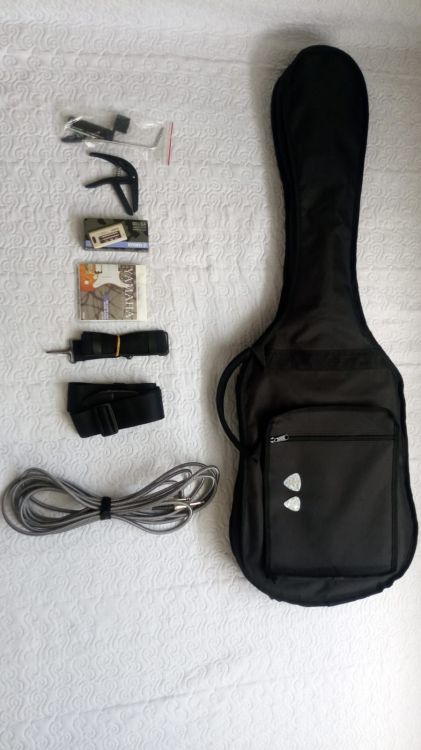 Kit de guitarra eléctrica Yamaha con amplificador - Imagen3