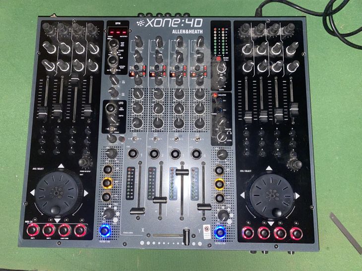 X-ONE:4D Professional DJ Mixer - Bild2